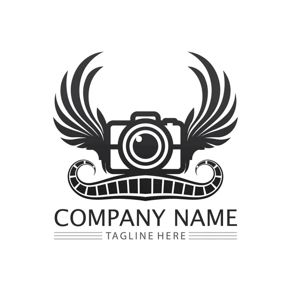 Fotoğrafçılık Kamerası Logo Simgesi Vektör Tasarım Şablonu Siyah Arkaplan Üzerinde — Stok Vektör