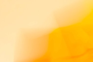 Yumuşak arkaplandaki zarif renkli ışıklar muhteşem bir kopya alanı yaratır. Sıcak sarılar ince pastellere karışıyor. Kullanım ve çok yönlülük için her yöne döndürülebilir. Kimse yok..