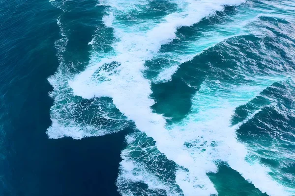 Golven Het Wateroppervlak Achtergrond Van Zee — Stockfoto