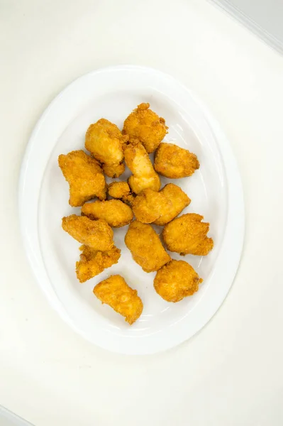 Smażone Nuggetsy Kurczaka Gotowe Podania — Zdjęcie stockowe