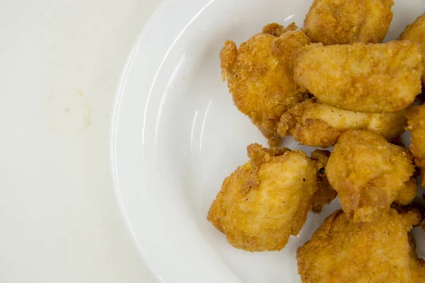 Nuggets Pollo Fritos Listos Para Servir —  Fotos de Stock