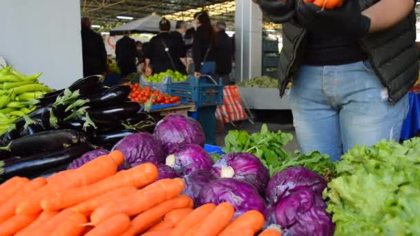 Carrots Kale Farmer Market — Stock Video