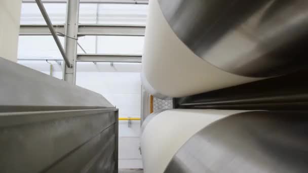 Detail Opnamen Van Weefselverfmachines Textielfabriek — Stockvideo