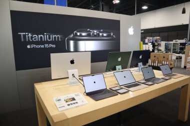 Columbus Ohio 5 Aralık 2023 Apple Bilgisayarları.