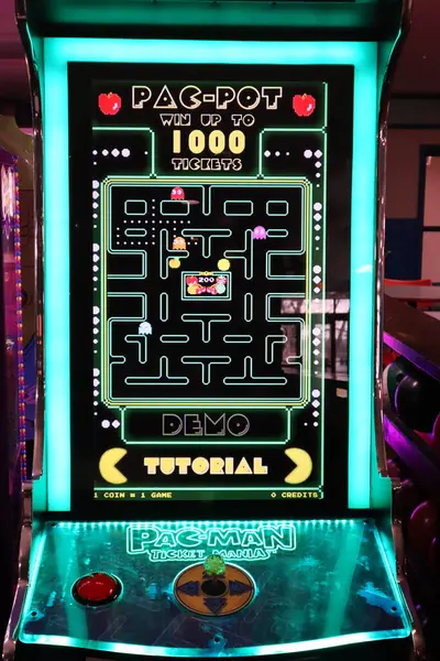 Lexington KY Eğlence için 22 Ocak 2024 Arcade Oyunları