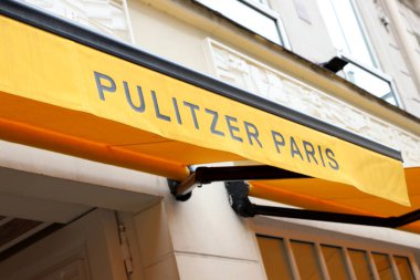 Paris Fransa Temmuz 08, 2023 Pulitzer Paris Oteli
