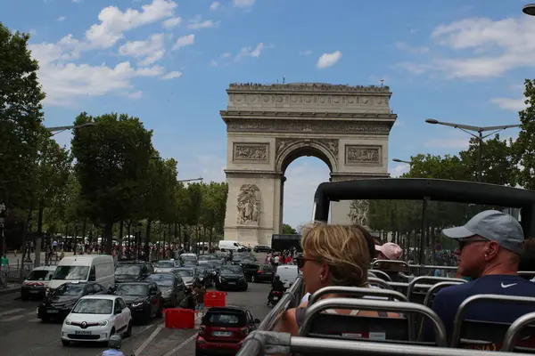 Paris Frankrike Juli 2023Turist Ridning Dubbeldäckare Buss Tar Sightseeing Berömda — Stockfoto