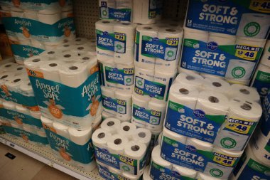 Lexington KY 22 Ocak 2024 Kroger Markalı Tuvalet Kağıdı