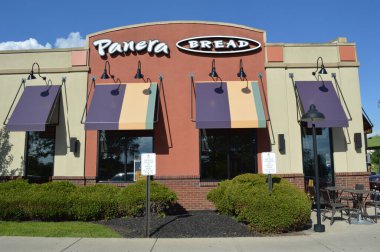Columbus, Ohio 25 Eylül 2019: Panera Ekmek Kafesi.