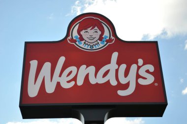 Columbus, OH-USA - 24 Temmuz 2017; Wendy 's, Dave Thomas tarafından 15 Kasım 1969' da Columbus, Ohio 'da kurulan uluslararası fast food restoran zinciri..