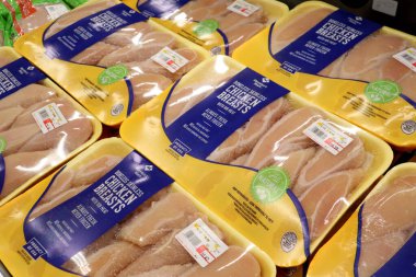 Columbus Ohio 2 Kasım 2020 Paketli taze tavuk göğsü.