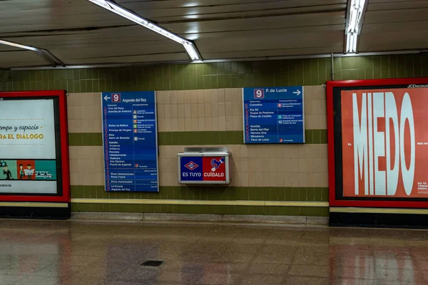 Maart 2023 Madrid Spanje Concha Espina Station Lijn Van Metro — Stockfoto