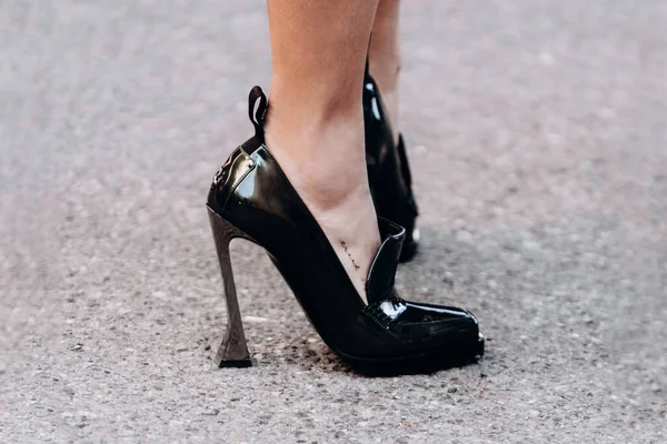Milan Italy February 2022 Woman Wears Ferrari High Heel Shoes — Stock Photo, Image