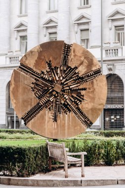 Milan 'ın tarihi bölümünde mimari, dikey görüş