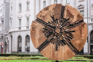 Milan 'ın tarihi bölümünde mimari, dikey görüş