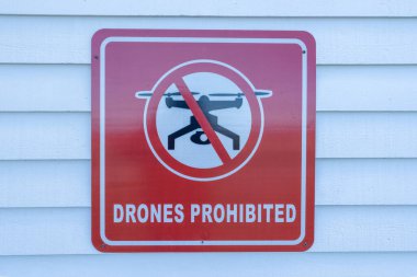Cape St. Mary 's Newfoundland Kanada, 25 Eylül 2022: UAV kullanımını yasaklayan Ulusal parklarda Dronlar Yasaklandı.