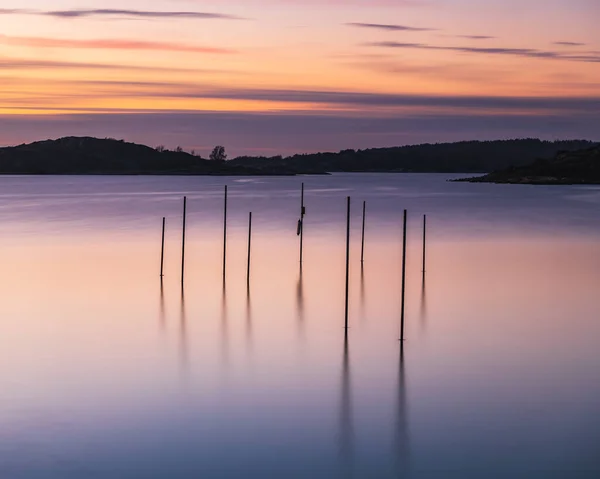 Polen Stehen Bei Sonnenuntergang Meer — Stockfoto