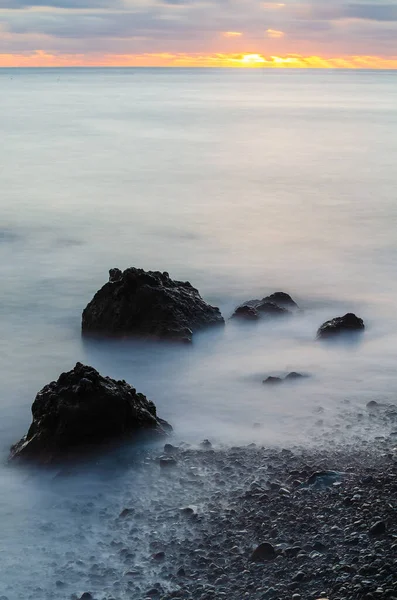 Скалы Море Закате — стоковое фото