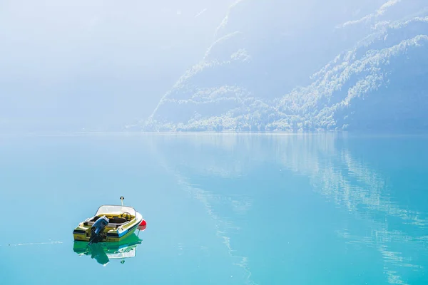 Peaceful Motor Boat Moored Tranquil Norwegian Fjord Surrounded Majestic Mountains — Stock Photo, Image
