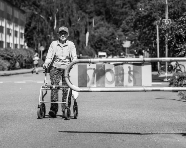 Old Woman Walking Stroller — Stock Photo, Image