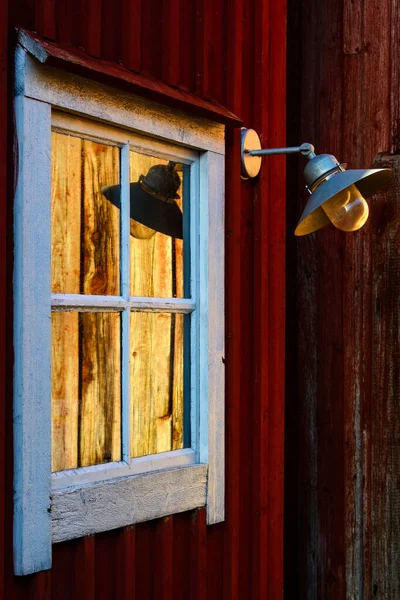 Close Cottage Window Lamp Wall — Stock Photo, Image