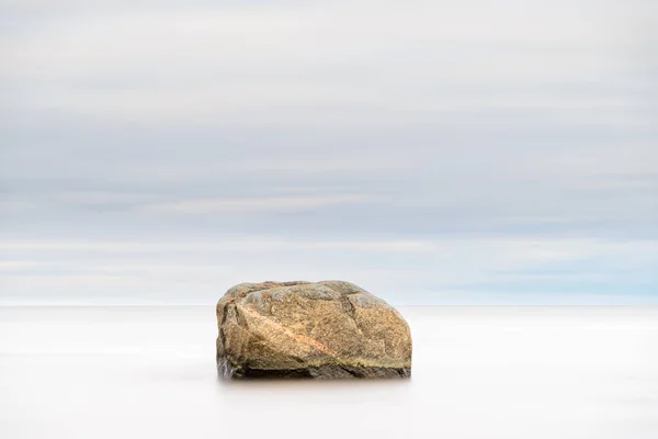 Roca Mar Durante Exposición Prolongada Suecia — Foto de Stock