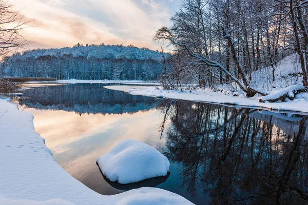 Winter Scene Sweden Tranquil River Reflecting Trees Snow Environments Beauty — Stock Photo, Image