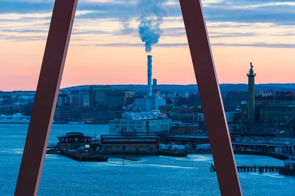 Oszałamiająca Panorama Göteborga Odbija Się Spokojnego Morza Świcie Jego Dostojnie — Zdjęcie stockowe