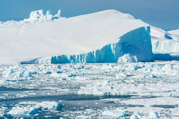Jéghegyek Ilulissat Jeges Fjordnál Grönlandon — Stock Fotó