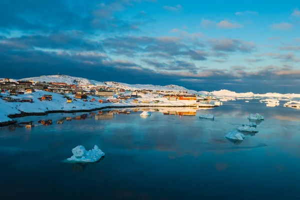 Ilulissat Granda Abril 2014 Edificios Aldea Ilulissat Groenlandia —  Fotos de Stock