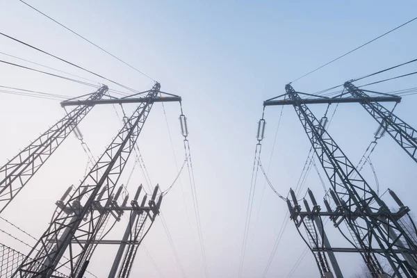 Sisteki elektrik hatları