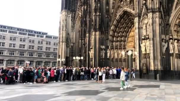 Les Gens Entrent Dans Cathédrale Cologne Pour Concert Orgue Soir — Video