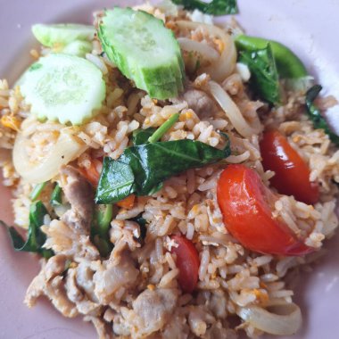 Otantik Tayland Kızarmış Pirinci Tayland yemeğinin bir tadı