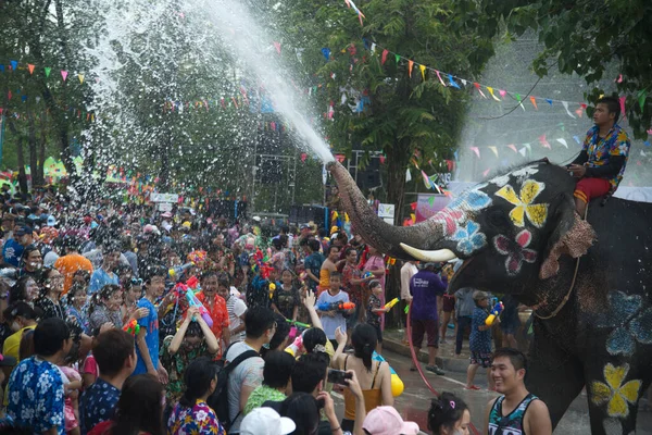 Аюттхая Таїланд Квітень 2018 Тайський Народ Мандрівник Іноземець Приєднуються Фестивалю — стокове фото