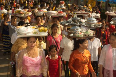 KANCHANABURI ,THAILAND - APRIL 17, 2016 :Thai food parade to eat sweet and savory food that Thai Mon minority people bring to the Wat Wangwiwegaram at Amphoe Sangkhlaburi, Kanchanaburi Province in Songkran festival, Middle of Thailand.