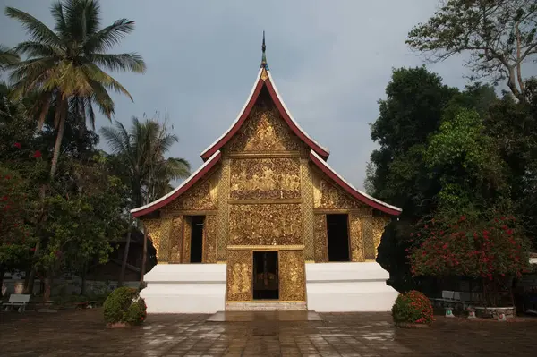 Vat Xieng Thong Significa Templo Cidade Dourada Significa Templo Budista — Fotografia de Stock