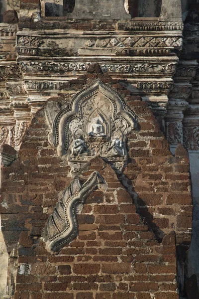 Wzór Sztukaterii Przyczółku Krawędzi Drzwi Wejściowych Phra Prang Wat Nakhon — Zdjęcie stockowe