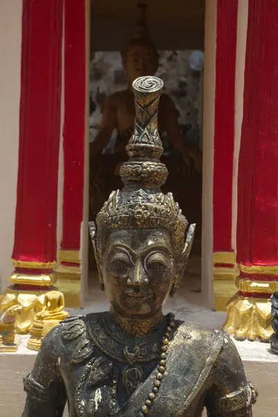 Una Statua Pietra Nera Eremita Decorata Wat Pha Pathom Jedi — Foto Stock
