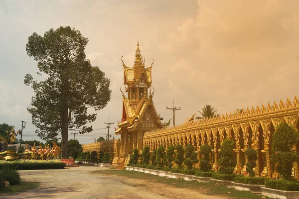 Eingangstor Und Zaun Thailändischen Stil Mit Wunderschöner Kunst Wat Maniwong — Stockfoto