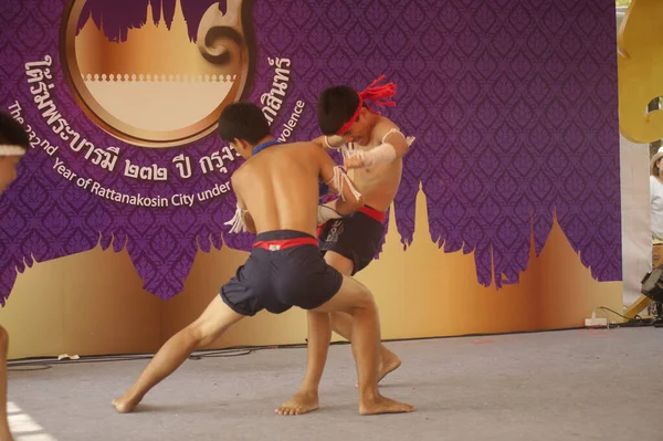 Bangkok Thailand April 2014 Unidentified Thai Boxing Martial Arts Performance — Stock Photo, Image
