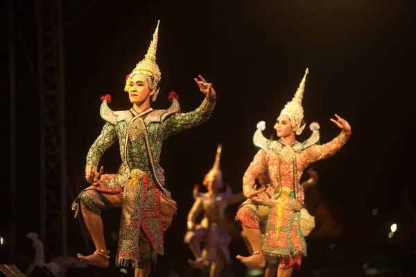 Бангкок Тайланд Апреля 2014 Года Неопознанная Красивая Драматическая Танцевальная Пьеса — стоковое фото