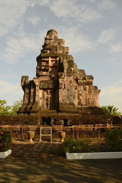 Phra Narai Jeng Weng Una Reliquia Hecha Piedra Arenisca Parece — Foto de Stock