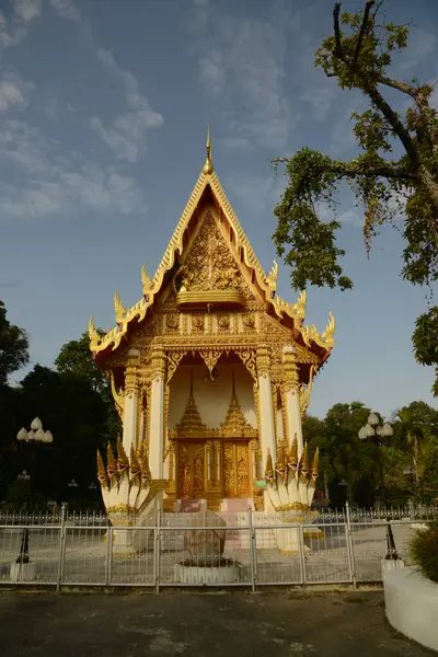Eglise Bouddhiste Temple Wat Phra Narai Jeng Weng Qui Est — Photo