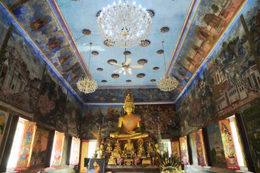 Bang Nom Kho Tapınağı 'ndaki Buda imajı ülkenin dört bir yanındaki insanlar tarafından saygı görüyor. Tayland 'ın Ayutthaya eski başkentinde yer almaktadır..