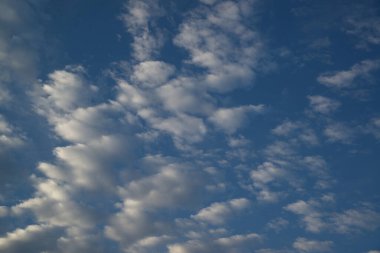 Nature background of sky view with clounds.