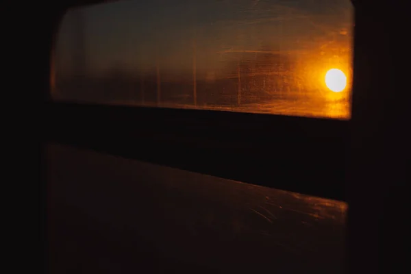 Солнце Закате Через Окно Машины — стоковое фото