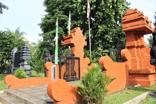 Jakarta Indonesia Aprile 2023 Monumento Taman Mini Indonesia Indah Anjungan — Foto Stock