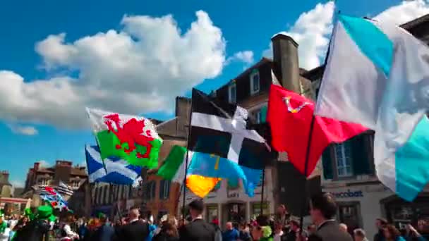 Σημαίες Των Κελτικών Χωρών Που Εμφανίζονται Κατά Διάρκεια Του Carnaval — Αρχείο Βίντεο