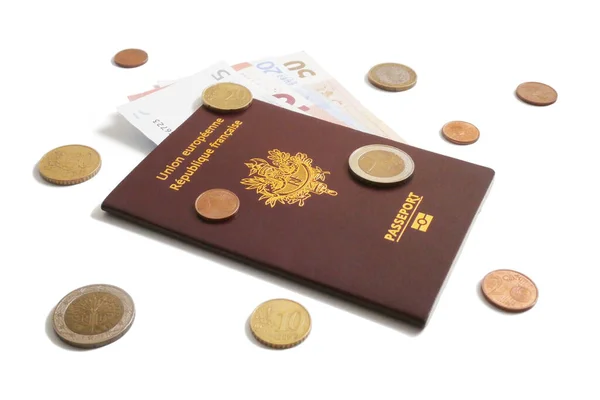 Studio Opname Van Een Frans Biometrische Paspoort Met Eurobankbiljetten Munten — Stockfoto