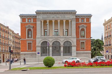 Madrid, İspanya - Haziran 07 2018: The Cason del Buen Retiro Museo del Prado kompleksinin bir ek binasıdır..